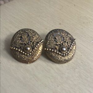 Vintage brass antique Gold-Tone Earrings